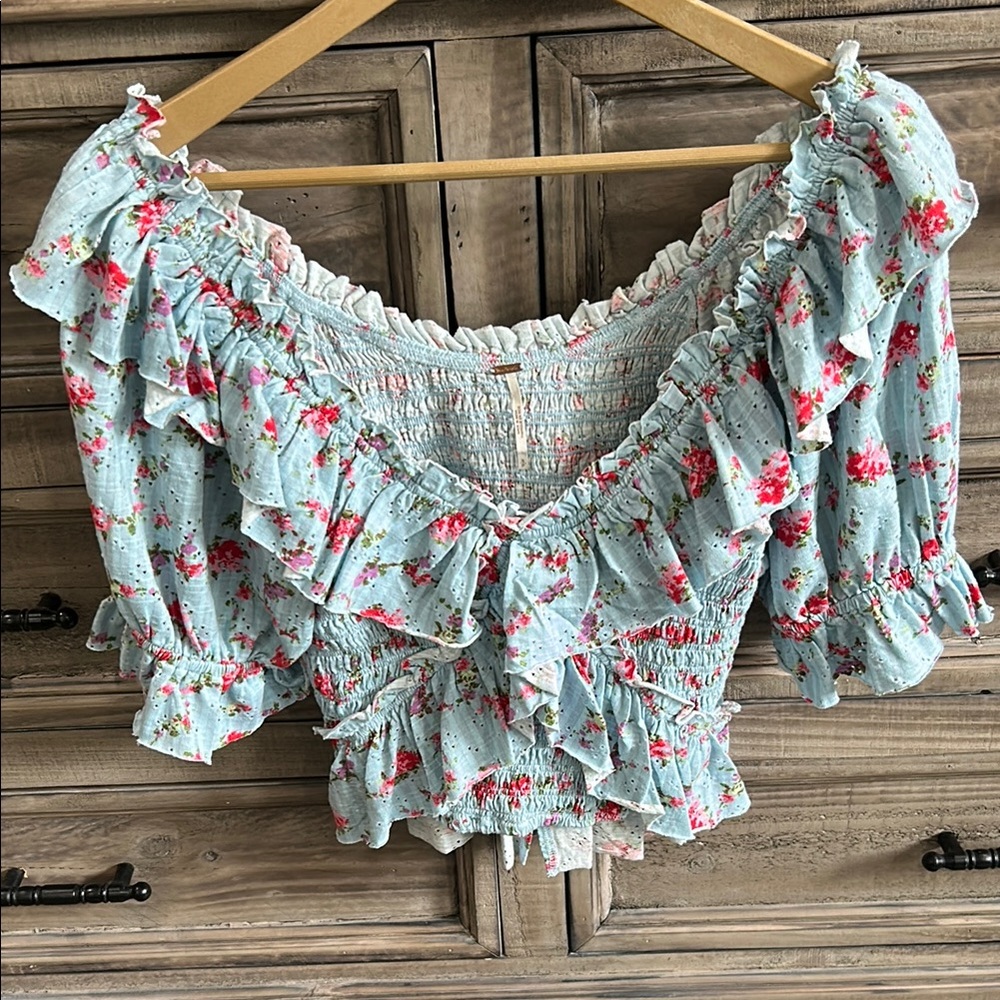 NWT Free People Green and Blue Puff Sleeve Cropped Blouse